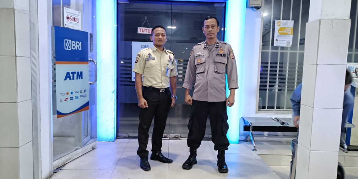 Cegah Terjadinya Tindak Kejahatan dan Gangguan Kamtibmas: Polsek Sukaraja Gencar Lakukan Patroli Malam