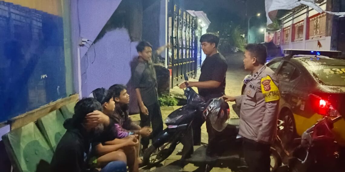 Antisipasi Terjadinya Gangguan Kamtibmas Polsek Citamiang Gelar Patroli KRYD