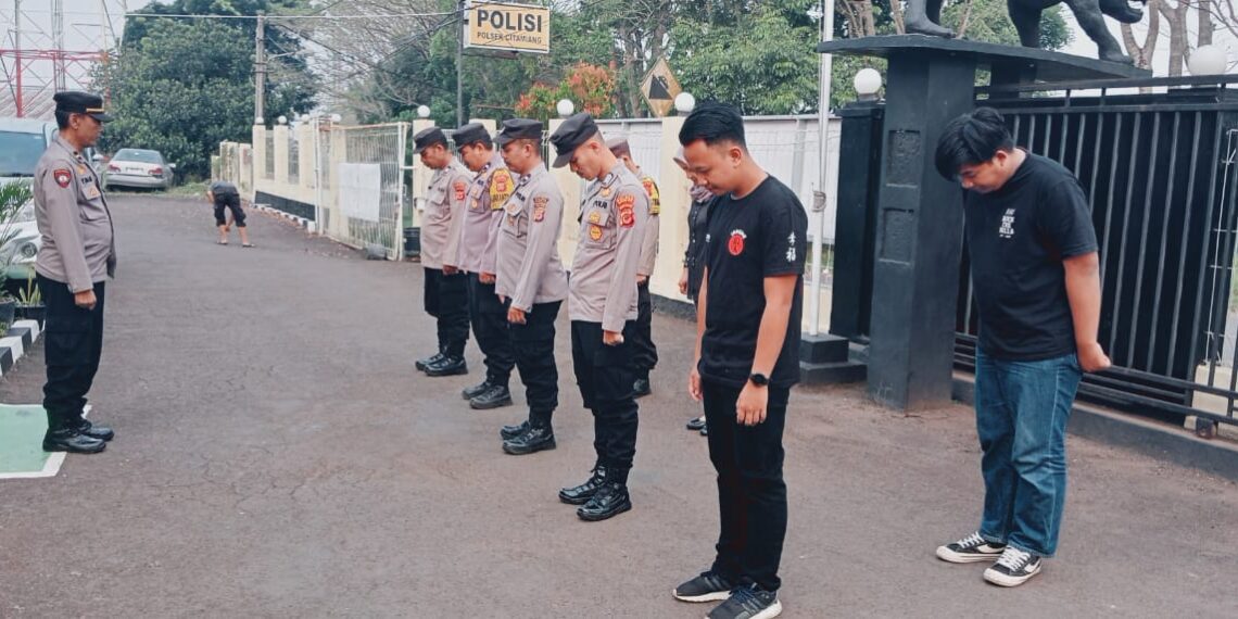 Polsek Citamiang Gelar Apel Pagi Sebagai Bentuk Kedisiplinan
