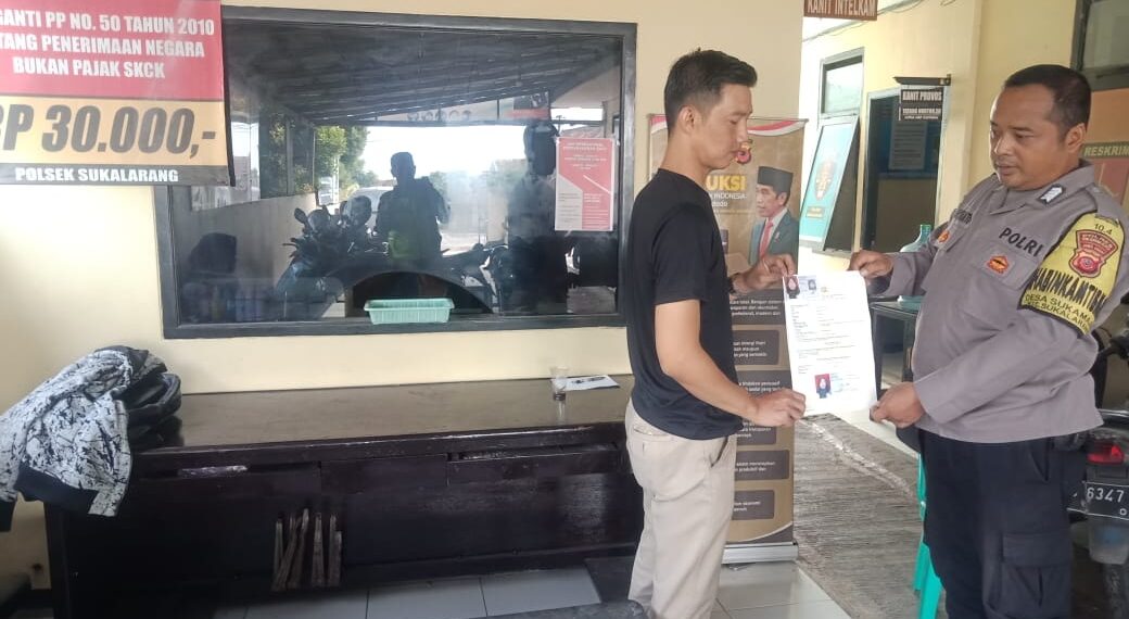 Pelayanan Kepolisian Polsek Sukalarang Berikan Pelayanan Perpanjangan SKCK