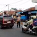Peduli Keselamatan Anggota Unit Samapta Polsek Lembursitu Laksanakan Gatur Lalin Pagi Hari