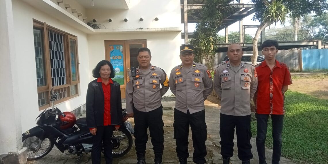 Polsek Cireunghas Pengamanan  Ibadah Kenaikan Isa Almasih 2024 di wisma PGI Oikumene Sukabumi