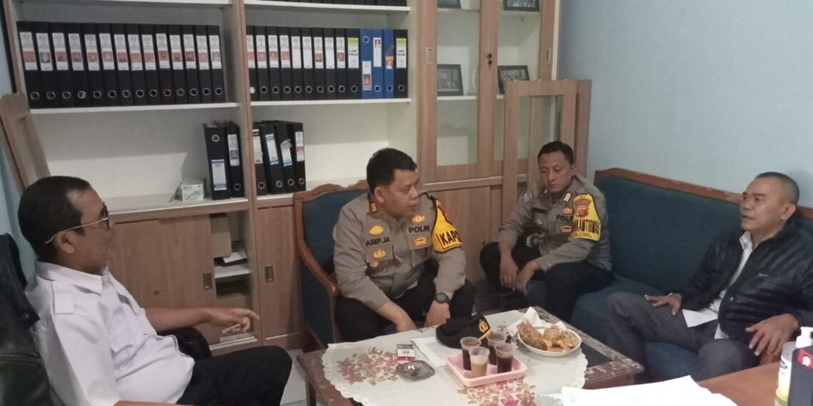 Dukung Pencegahan Stunting, Kapolsek Sukalarang Koodinasi dengan Puskesmas Sukalarang
