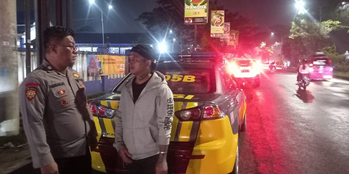 Tekan Aksi Balapan Liar, Polsek Baros Tingkatkan Patroli Malam