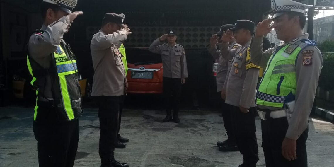 Serah Terima Piket Penjagaan & Piket Fungsi Polsek Sukalarang Polres Sukabumi Kota