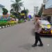 Unit Patroli Samapta Polsek Cikole Laksanakan Giat Pengaturan Di Pagi Hari