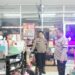 Polsek Sukalarang Patroli Toko Minimarket dan Dialogis dengan Karyawan