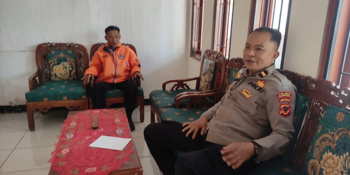 Patroli Mobile Rutin Polsek Kadudampit untuk Antisipasi Gangguan Kamtibmas di wilayah hukum Polsek Kadudampit