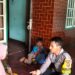 Sambangi Pemukiman Warga, Polisi di Sukabumi Edukasikan Pencegahan Stunting