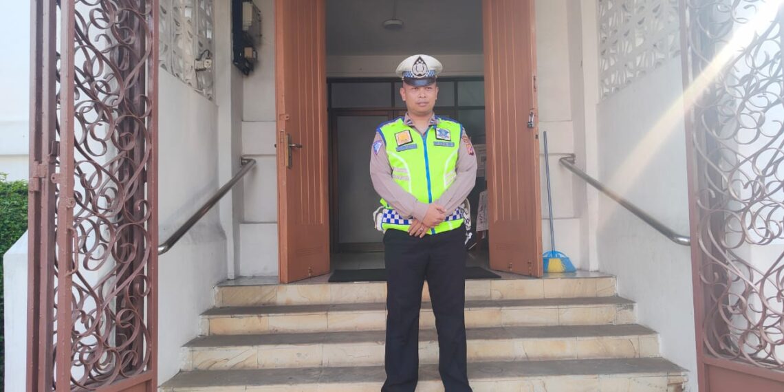 Minggu Kasih,  Wujudkan keharmonisan beragama,  Polsek Baros Tingkatkan Pengamanan Gereja Sidang Kristus