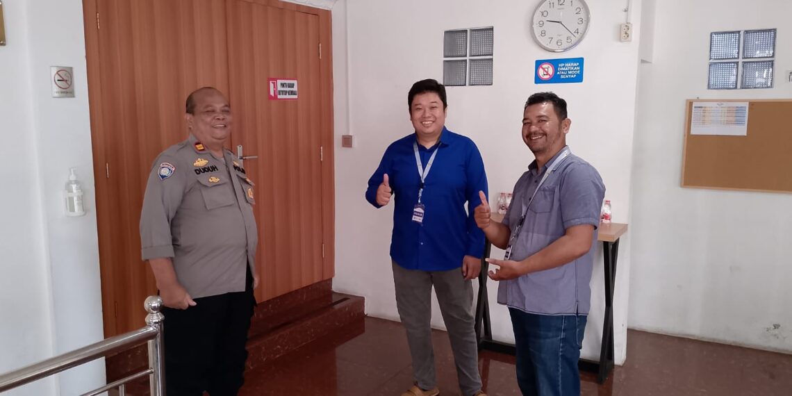 Minggu Kasih, Polsek Cisaat Berikan Pengamanan Ibadah Kebaktian Minggu Gereja GBI MNCC Sukabui
