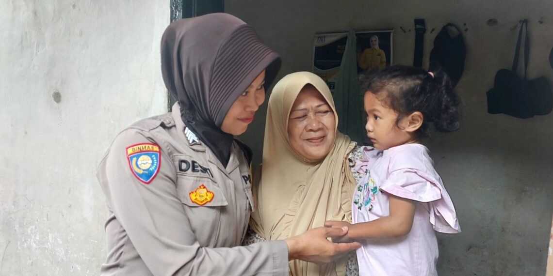 Dukung Pencegahan Stunting, Bhabinkamtibmas Polsek Warudoyong Sambangi Warga Binaan