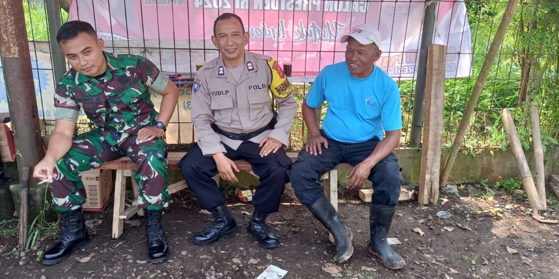 Sinegritas TNI-Polri Efektifkan Pengawasan Saluran Irigasi Antisipasi Banjir Pasca Musim Penghujan