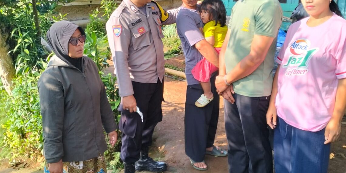 Tekan Angka Stunting, Bhabinkamtibmas Polsek Cireunghas Berikan Pendampingan