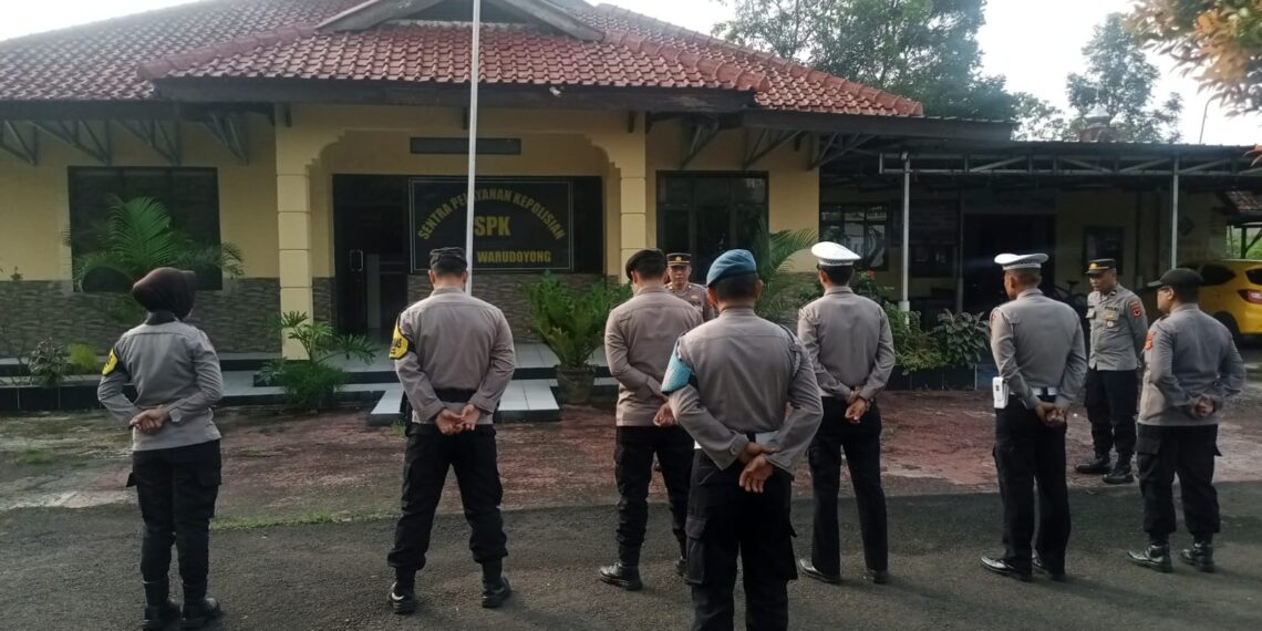 Polsek Warudoyong Gelar Apel Pagi Sebagai Bentuk Kedisiplinan