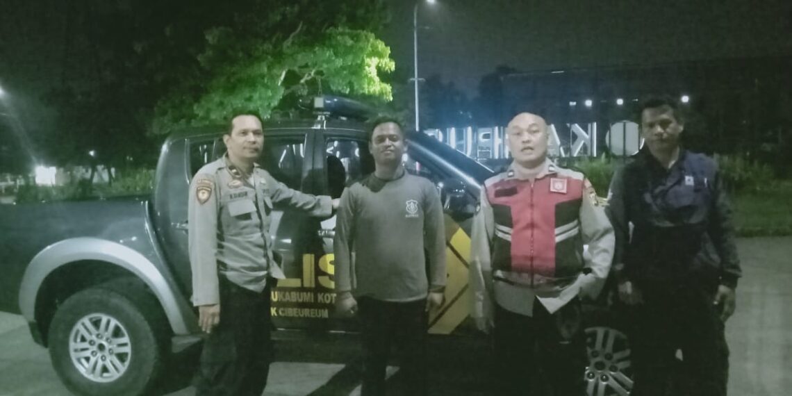 Polsek Cibeureum Pertajam Patroli malam hari Cegah Gangguan Kamtibmas