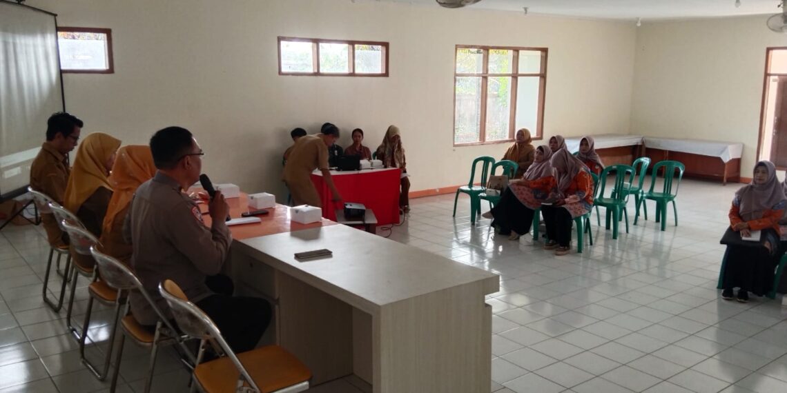 Panit Binmas dan Bhabinkamtibmas Kel Warudoyong Hadiri Rakor Pelatihan Pemberian PMT Balita dan Bumil KEK