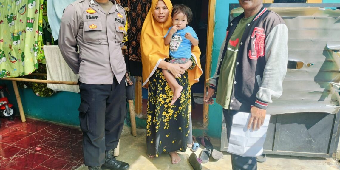 Dukung Pencegahan Stunting, Bhabinkamtibmas Polsek Warudoyong Sambangi Warga Binaan