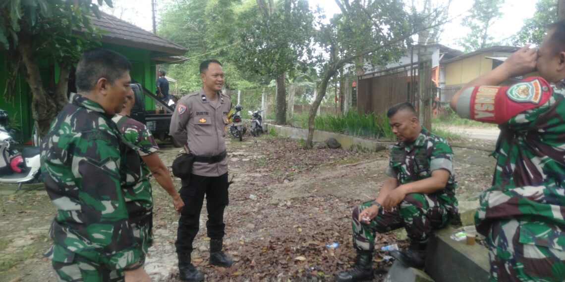 Kegiatan Sinergitas TNI / POLRI  Polsek Lembursitu
