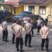 Apel Pagi dan pengecekan kelengkapan personil polsek kadudampit sebagai bentuk kedisiplinan dan kesiapsiagaan Polsek Kadudampit