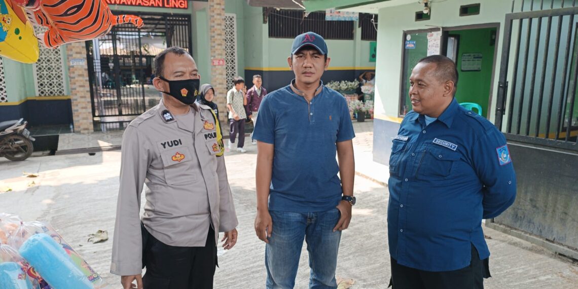 Eksistensi Polsek Baros Laksanakan Pengamanan Giat Pelepasan dan Perpisahan Kelas 9 SMP Negeri 14