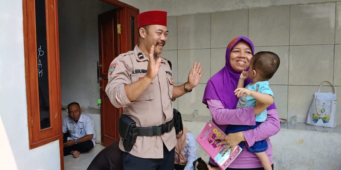 Upaya Pencegahan Stunting, Bhabinkamtibmas Polsek Warudoyong Sambangi Warga Binaan