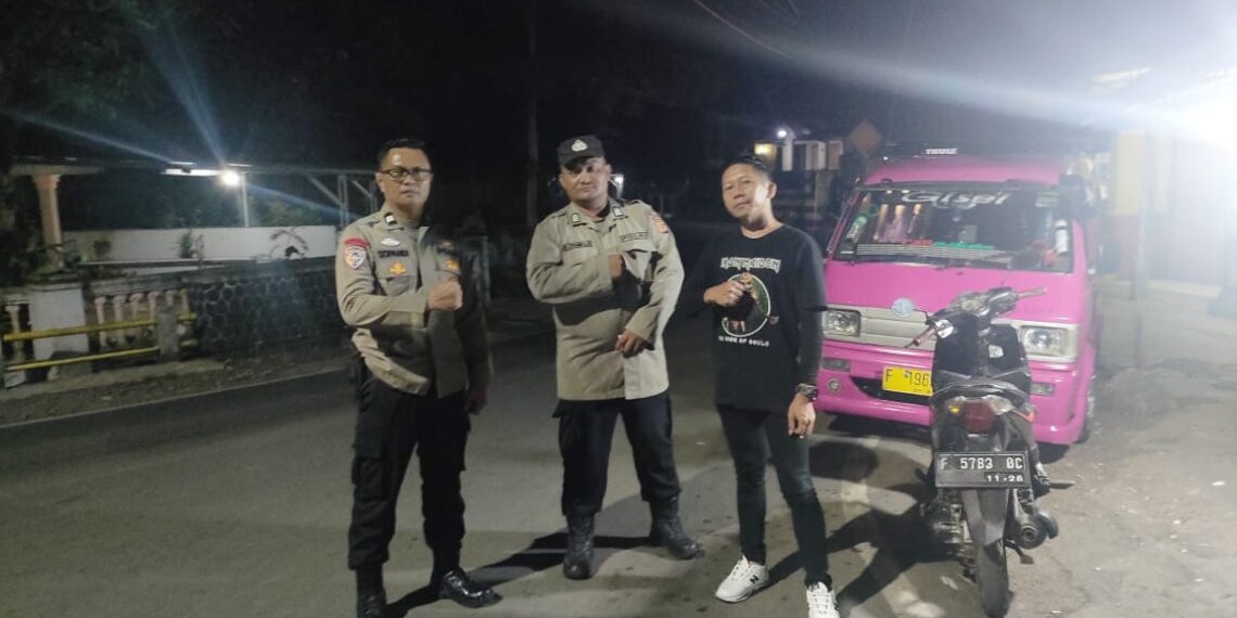 Pastikan Kecamatan Kebonpedes Aman, Personel Polsek Kebonpedes Tingkatkan Patroli Wilayah