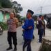 Bentuk Kepedulian, Bhabinkamtibmas Polsek Cireunghas Melayat Ke Rumah Warga yang Meninggal Dunia