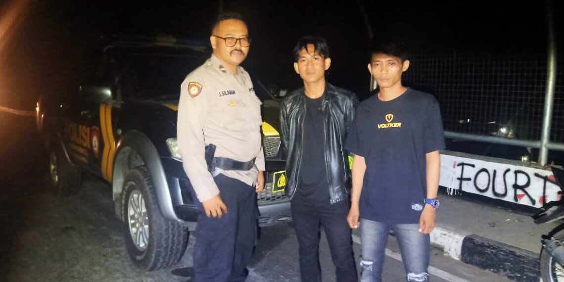 Guna Ciptakan Keamanan yang Kondusif, Unit Samapta Polsek Cibeureum Patroli Dialogis dan Sambangi Warga
