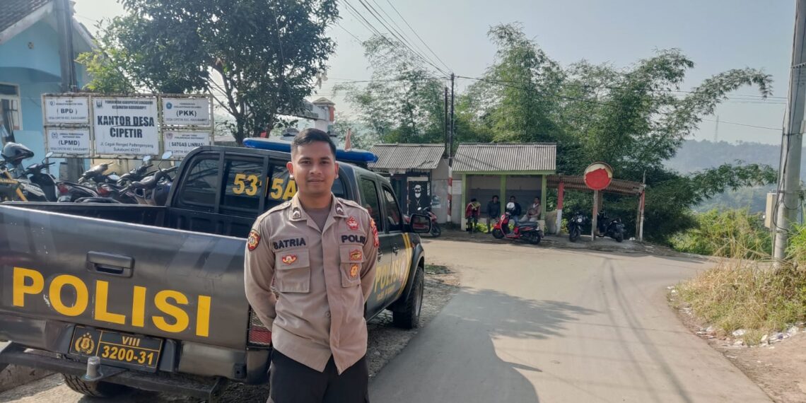 Patroli Mobile Rutin Polsek Kadudampit, Antisipasi Gangguan Kamtibmas