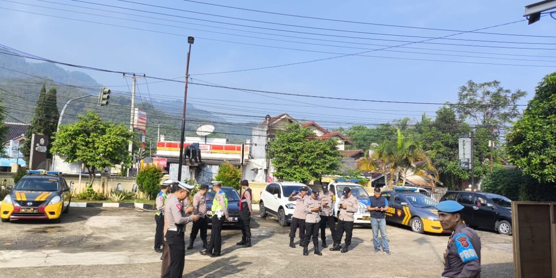 Apel Pagi Sebagai Bentuk Kesiapsiagaan Polri dalam Tingkatkan Kedisplinan dan Pelayanan