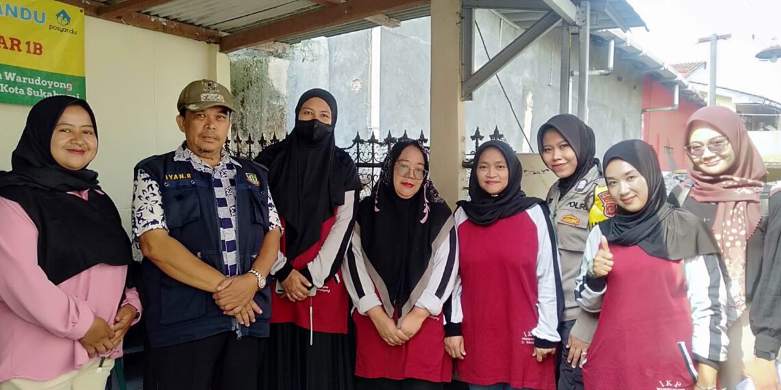 Cegah Stanting Sejak Dini, Bhabinkamtibmas Monitoring Giat Penimbangan Bayi dan Konsultasi Gizi