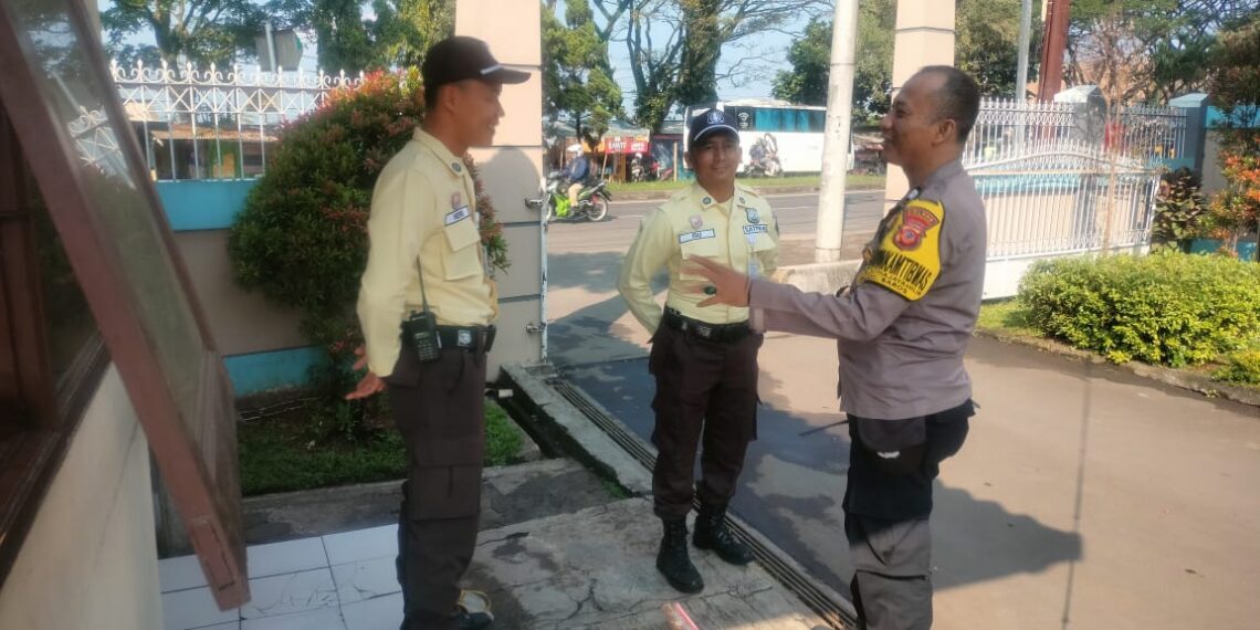 Efektifkan Pembinaan dan Penyuluhan Kamtibmas, Tingkatkan Kemampuan Individu Satpam Imigrasi