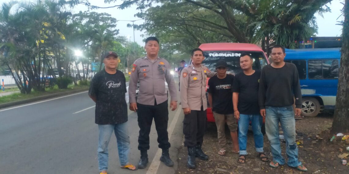 Ciptakan Harkamtibmas, Polsek Baros Efektifkan Bimbingan dan Penyuluhan Kamtibmas kepada Sopir Bagoran