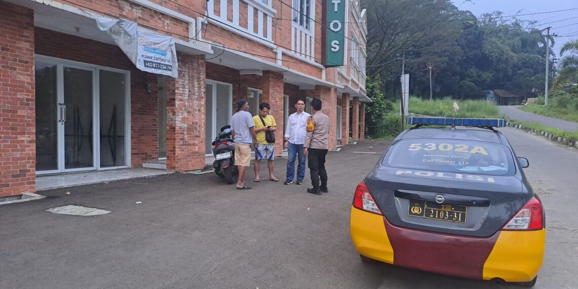 Guna Ciptakan Keamanan dan Kondusif, Polsek Citamiang Patroli Dialogis dan Sambangi Warga
