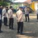 Apel Pagi dan Pengecekan Kelengkapan Personil Polsek Kadudampit