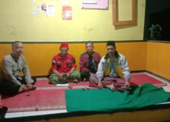 Bhabinkamtibmas Polsek Cibeureum Laksanakan Sambang kepada Warga Masyarakat