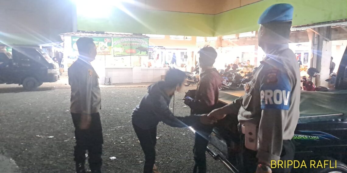 Antisipasi Terjadinya Gangguan Kamtibmas Kapolsek Citamiang Gelar Patroli KRYD.