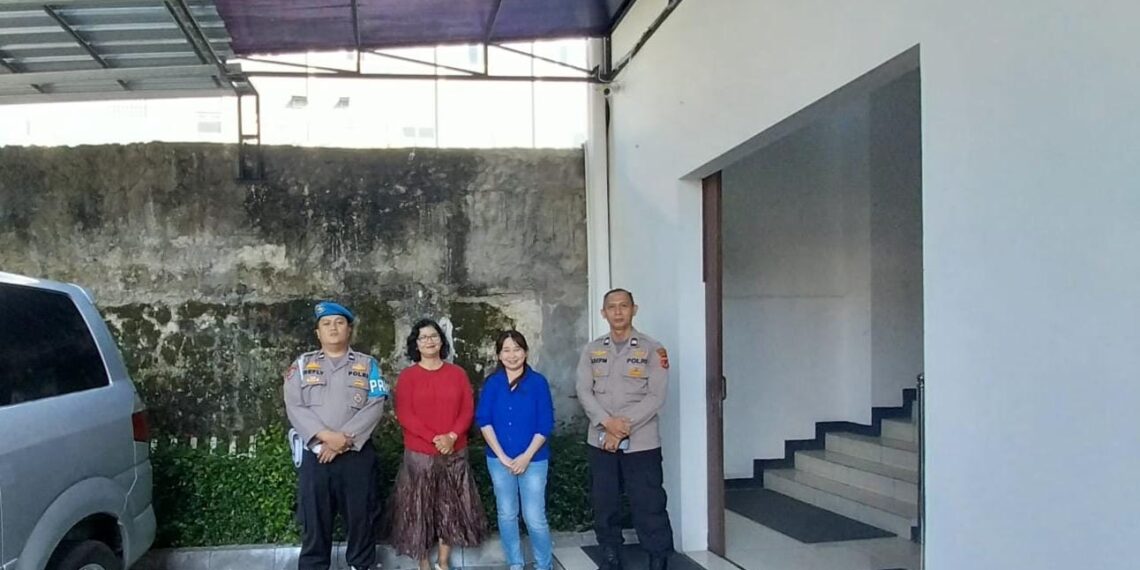 Polsek Kadudampit Laksanakan pengamanan gereja GBI indokuring kota sukabumi