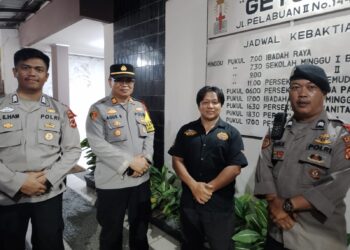 Ciptakan Keamanan, Polisi Rutin Pam Gereja Setiap Hari Minggu