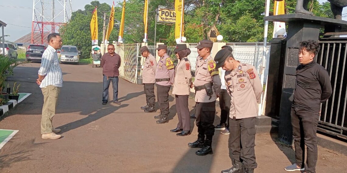 Polsek Citamiang Gelar Apel Pagi Sebagai Bentuk Kedisiplinan
