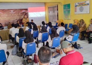 Bhabinkamtibmas Polsek Cikole Beserta Babinsa Hadiri Giat Pelantikan Dan Bimbingan Teknis Pantarlih