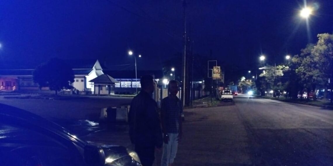 Upayakan Malam Kondusif, Polsek Baros Ingkari Wilayah Laksanakan Patroli
