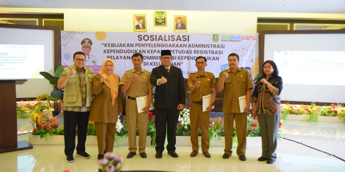 Tingkatkan Kompetensi Pelayanan Adminduk, Disdukcapil Lakukan Sosialisasi Kebijakan Adminduk