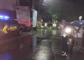 Polsek Kebonpedes Patroli Dialogis Di Tempat Rawan Ganggu Kamtibmas