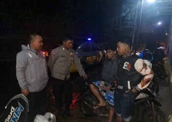 Antisipasi Gangguan Kamtibmas, Polsek Cikole Giatkan Patroli Malam