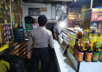 Cipta Kondisi, Polsek Citamiang Gelar Operasi Minuman Keras (Miras)