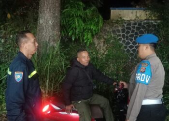 Polsek Kadudampit laksanakan KRYD  antisipasi gukamtibmas.