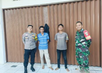 Dekati warga Babinkamtibmas bersinergi dengan Babinsa Sambangi Warga dan Berikan Imbauan Kamtibmas