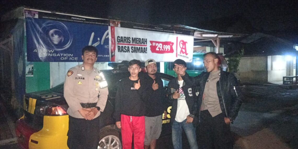 Patroli malam Cegah gangguan Kamtibmas di wilayah lembursitu
